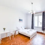 Cityscape Budget Kalvin Apartamento Budapest