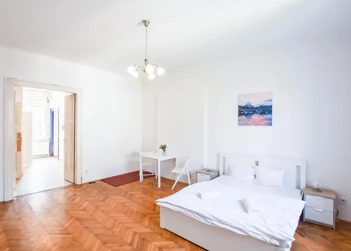 Cityscape Budget Kalvin Budapešť